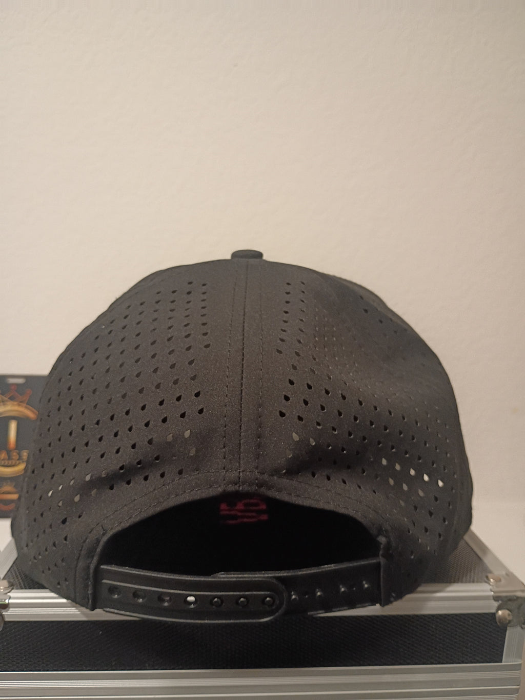 💋Kiss N tell🗣️(Snap Back Cap)